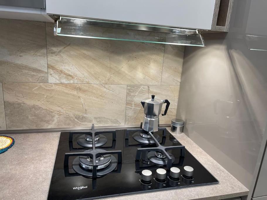 מילאנו Nel Quartiere Bayres Suite Completamente Rinnovata מראה חיצוני תמונה
